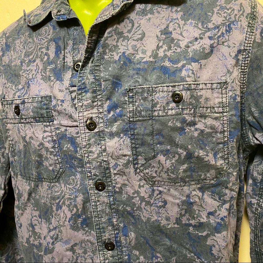 Converse paisley shirt. Dope.